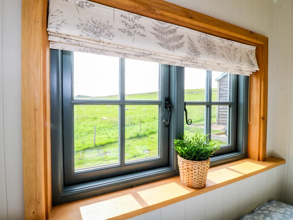 Fern luxury shepherd retreat detail